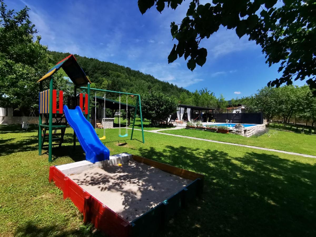 Mila Holiday Home Lohovo Bagian luar foto